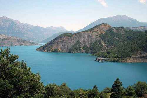 Découvrez 5 superbes lacs à visiter en France