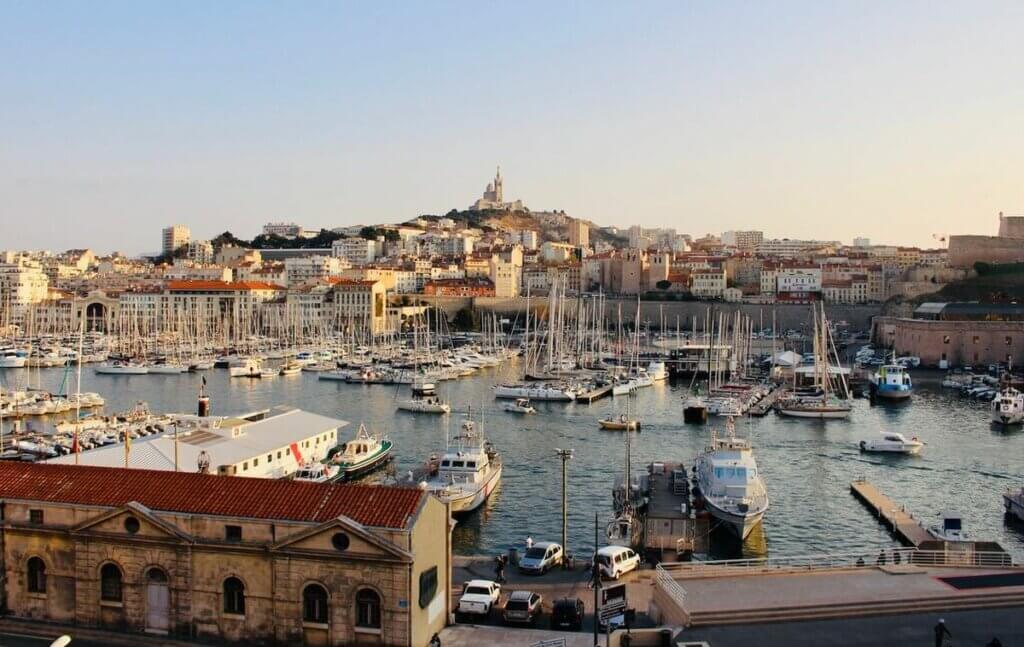 Marseille France port location de bateau